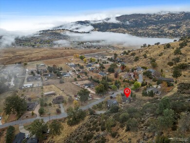 29620 Butterfield Way, Tehachapi, CA 93561 - photo 5