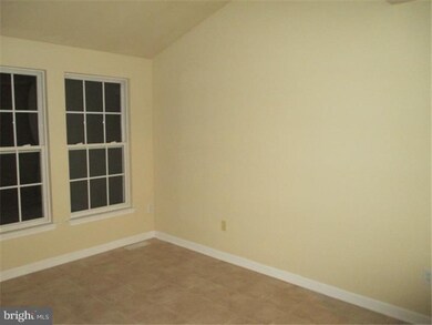 31 Guilford Place, Burlington, NJ 08016 - photo 7