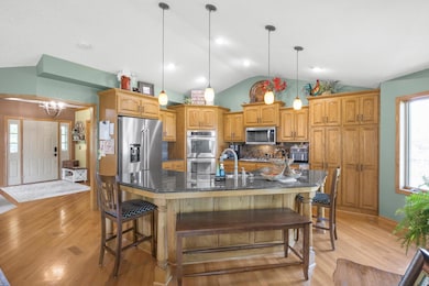 19363 E Tri Oak Cir NE, Wyoming, MN 55092 - photo 7