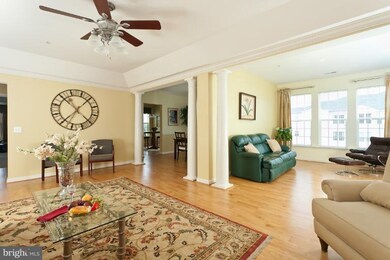 8607 Wintergreen Ct unit 402, Odenton, MD 21113 - photo 4
