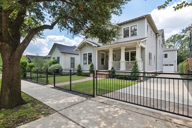 1027 Arlington St, Houston, TX 77008 - photo 2