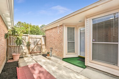 7827 Winehill Ln, Houston, TX 77040 - photo 7