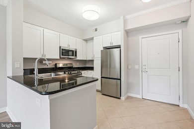 Clarendon 1021 unit B39, Arlington, VA 22201 - photo 5