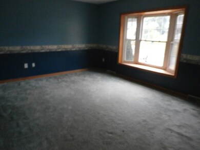 67 Russell Rd, Brockton, MA 02302 - photo 4