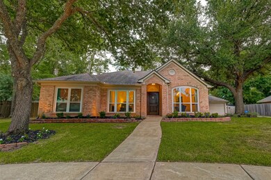 11506 Faulkey Gully Cir, Houston, TX 77070 - photo 3