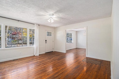 1116 Shepherds Ln NE, Atlanta, GA 30324 - photo 6