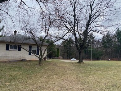 E10368 Xanadu Rd, Wisconsin Dells, WI 53965 - photo 4