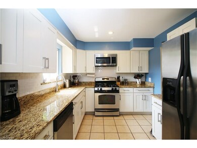 1085 Kevin Dr, Akron, OH 44313 - photo 4