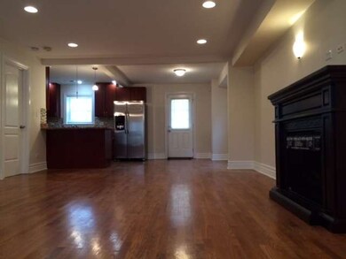 6305 N Albany Ave, Chicago, IL 60659 - photo 2