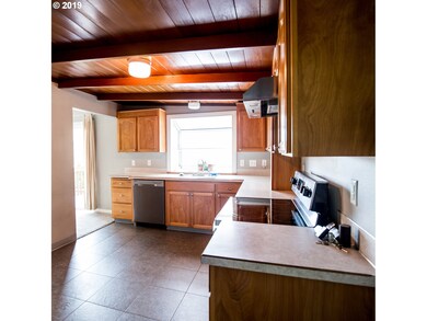 985 Heather Ln SE, Salem, OR 97302 - photo 7