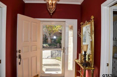 507 507 Hyde Park, Tyler, TX 75701 - photo 4