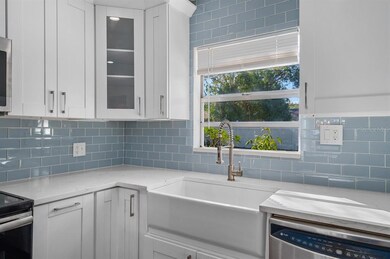 4204 W Bay Vista Ave, Tampa, FL 33611 - photo 6