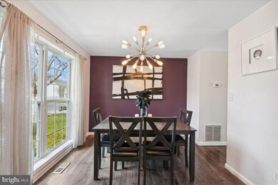 2117 Streamway Ct, Gwynn Oak, MD 21207 - photo 5