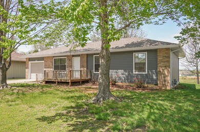 707 E Striping-2