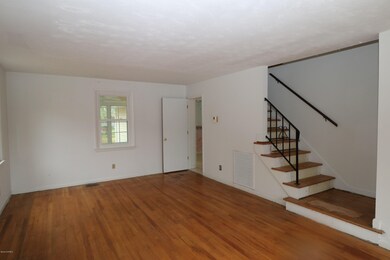 1015 Daniel Place, Jacksonville, NC 28540 - photo 4