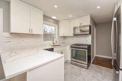 46 Williams Rd, Ashland, MA 01721 - photo 2