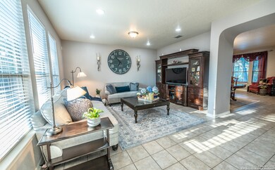 25115 Royal Land, San Antonio, TX 78255 - photo 6