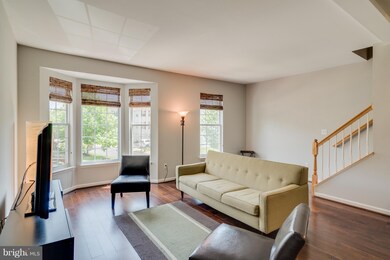 2542 James Maury Dr, Herndon, VA 20171 - photo 5