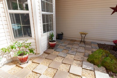 003 - 304 Covington Ct