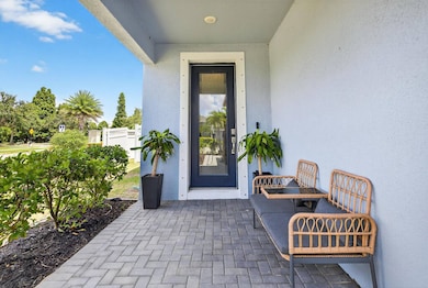 325 Shore Crab Way, Apollo Beach, FL 33572 - photo 2