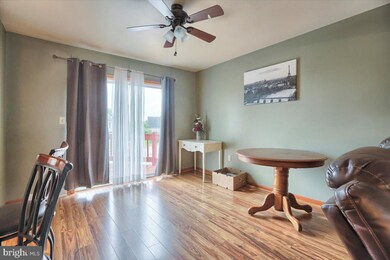 224 Cypress Ln, New Holland, PA 17557 - photo 5