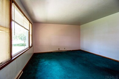 2424 Chippewa Dr, Elkhart, IN 46517 - photo 2