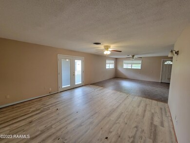 4539 Young Ln, Lake Charles, LA 70605 - photo 2