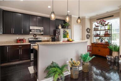 1105 Bluffway Dr-113
