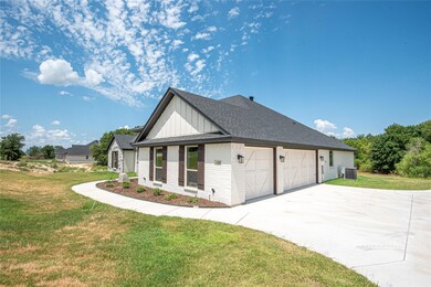 120 Oaks Springs Ln, Hudson Oaks, TX 76087 - photo 4