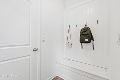 05-Mudroom