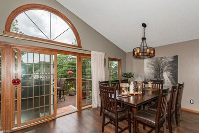 669 Grand View Ln, Aurora, OH 44202 - photo 3