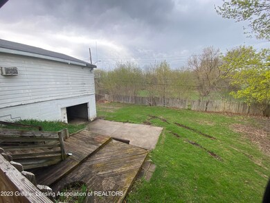 4423 Lowcroft Ave, Lansing, MI 48910 - photo 5