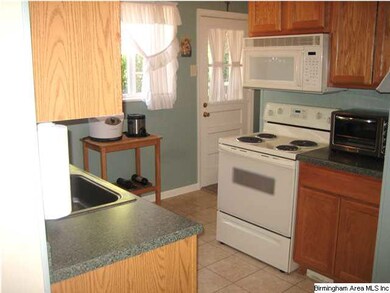 Seller willing to leave ALL appliances with an acc