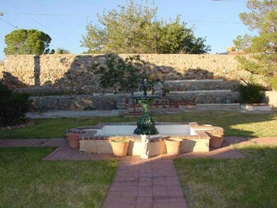 10213 Garwood Ct, El Paso, TX 79925 - photo 6