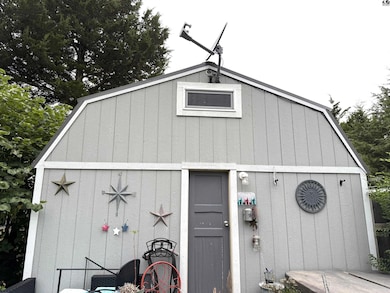 5 Rock Rd, Marion, KS 66861 - photo 2