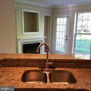 21835 Baldwin Square, Sterling, VA 20164 - photo 4