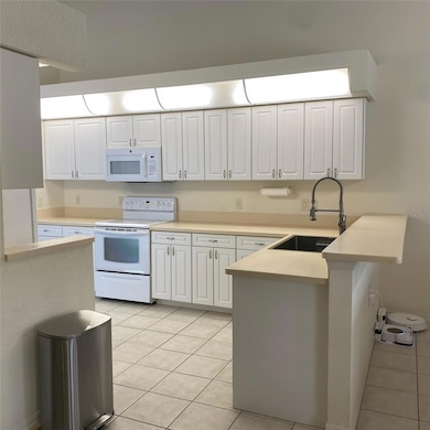 9923 SE 64th Ave unit 1, Belleview, FL 34420 - photo 5