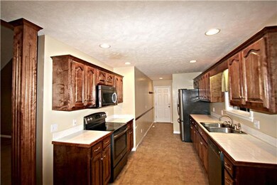 872 Indian Springs Cir, Manchester, TN 37355 - photo 6