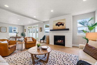 09-Living Room