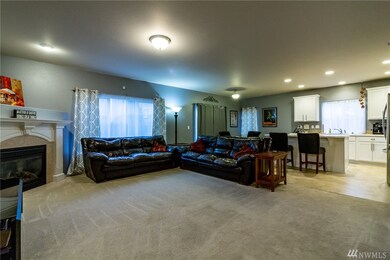 7601 198th St E, Spanaway, WA 98387 - photo 4