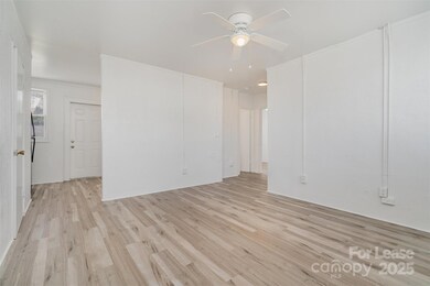 200 York St unit F2, Chester, SC 29706 - photo 3