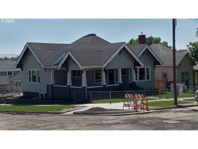 324 NW 9th St, Pendleton, OR 97801 - photo 6