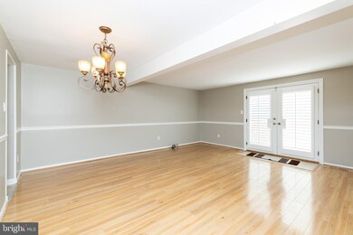 17 Hapsburg Ct, Parkville, MD 21234 - photo 5