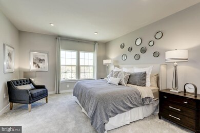 730 Sky Bridge Dr unit 210B, Upper Marlboro, MD 20774 - photo 7
