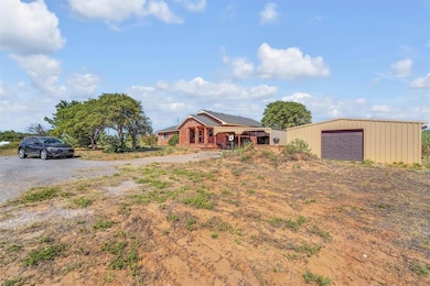 17458 E 1230 Rd, Erick, OK 73645 - photo 6
