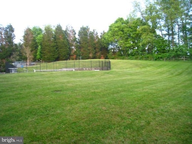 7689 Anvil Dr, Frederick, MD 21701 - photo 6