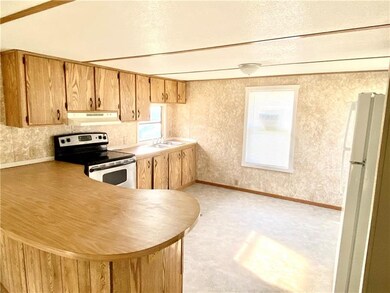 315 Green Valley Dr, Indiana, PA 15701 - photo 2