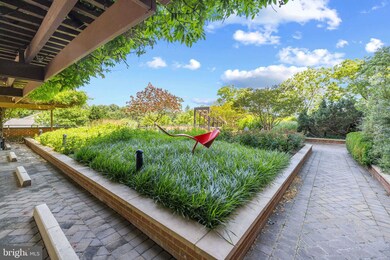 Harper House unit 213, Baltimore, MD 21210 - photo 5