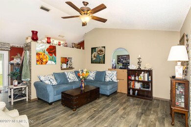 2684 Apache Ct_89-Edit