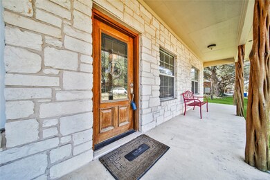 1819 Mills St, Waller, TX 77484 - photo 3